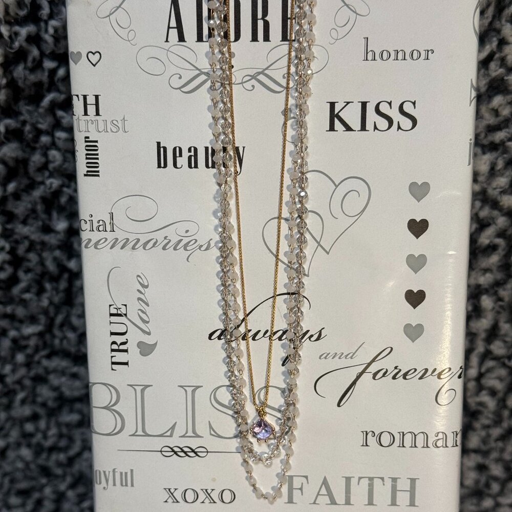 NWOT Nakamol Gold Tone Necklace with White Beads